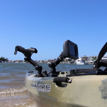Стойка Railblaza R-Lock с адаптор за сонари Lowrance Hook2 4x и 5x - позволява настройка във всяка посока и ъгъл